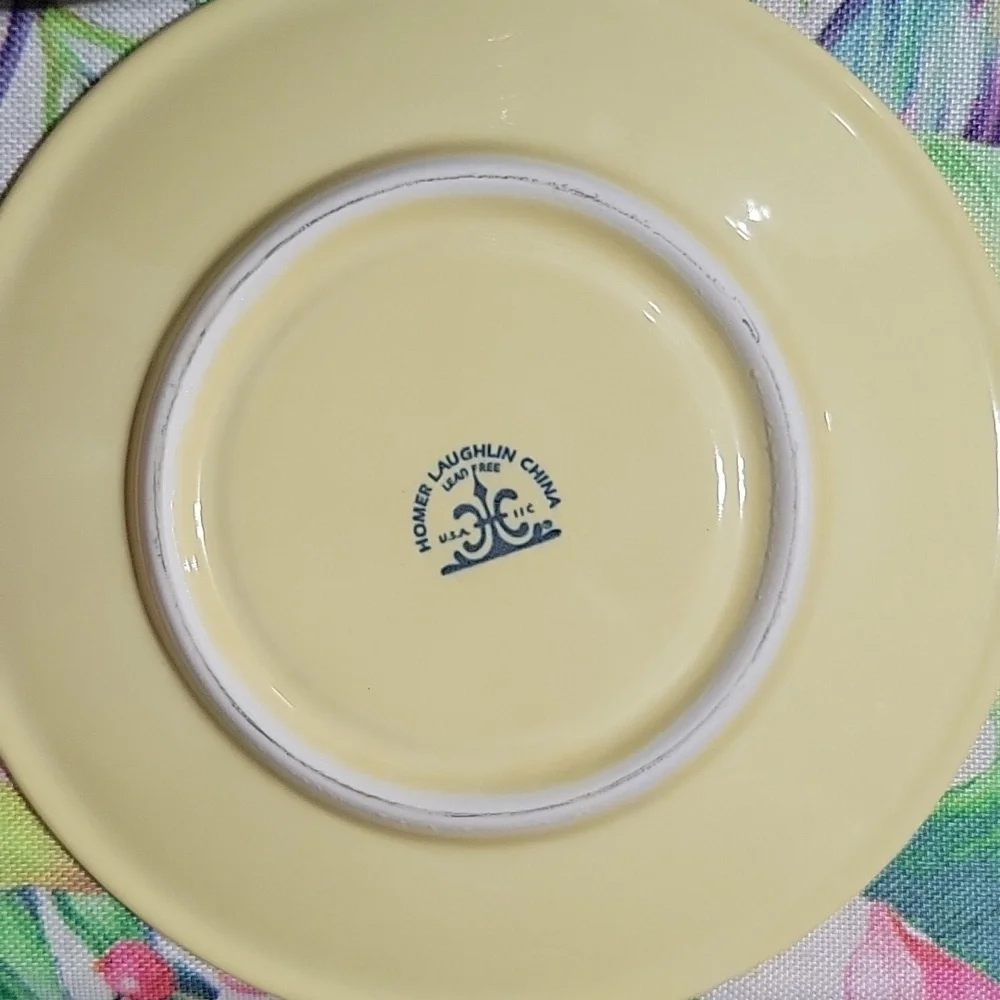 Fiesta Jumbo BOWL & Jumbo Saucer Set Pale yellow P86